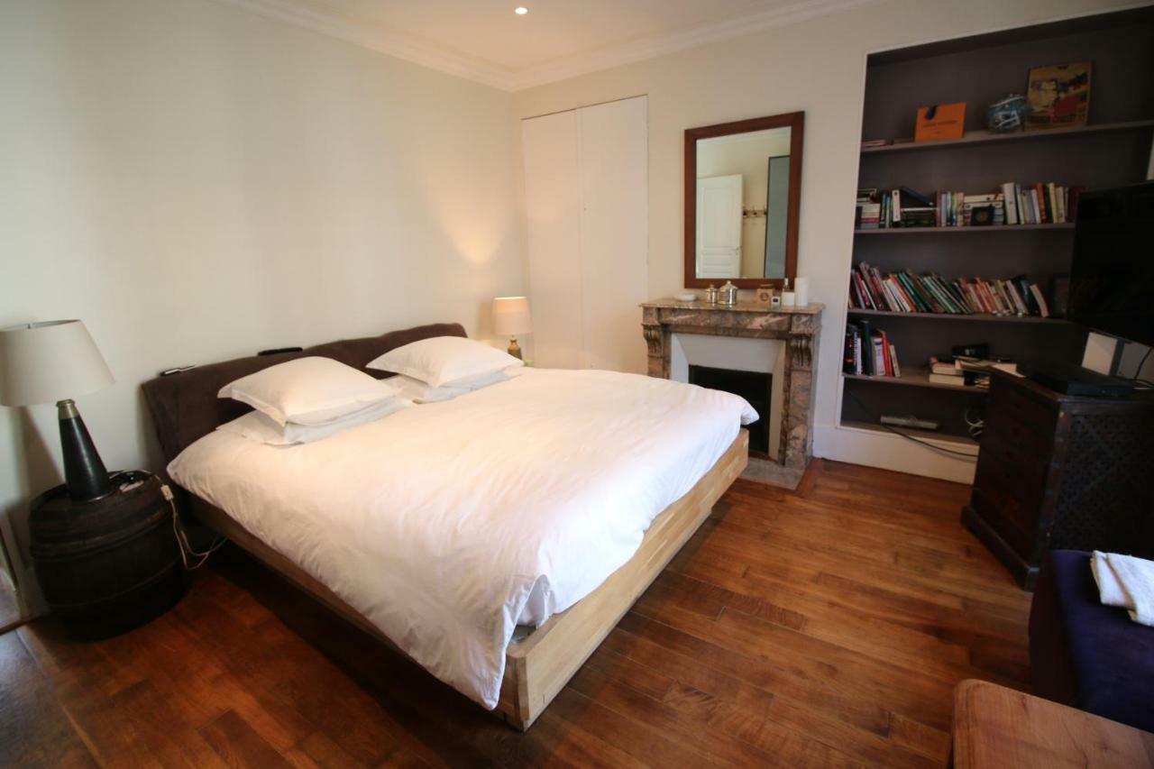 Atout Charme Versailles Bagian luar foto
